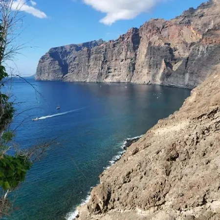 Tenerife Ruby1